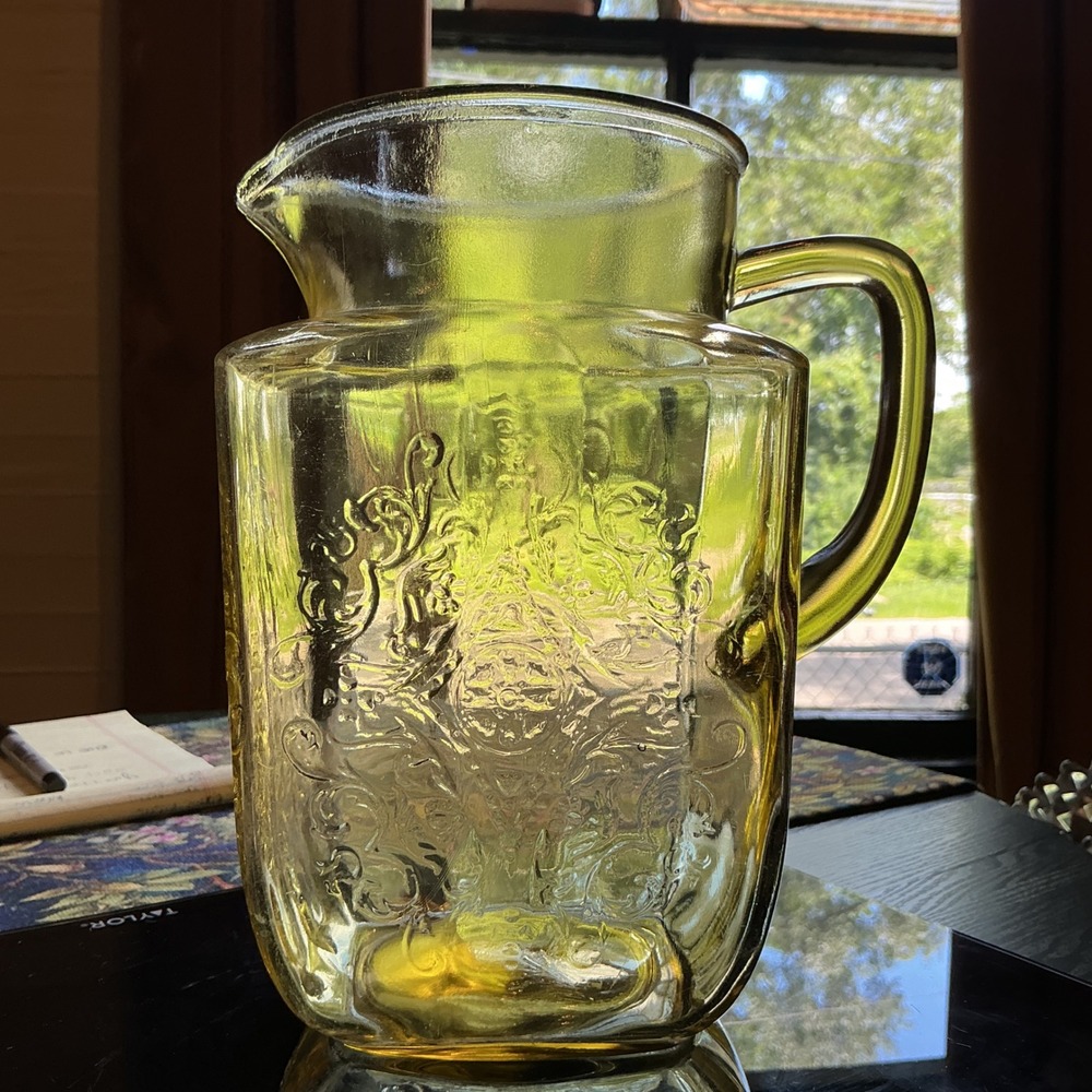 Federal Glass Madrid Amber Yellow Depression Glass 8" Pitcher Vintage Square